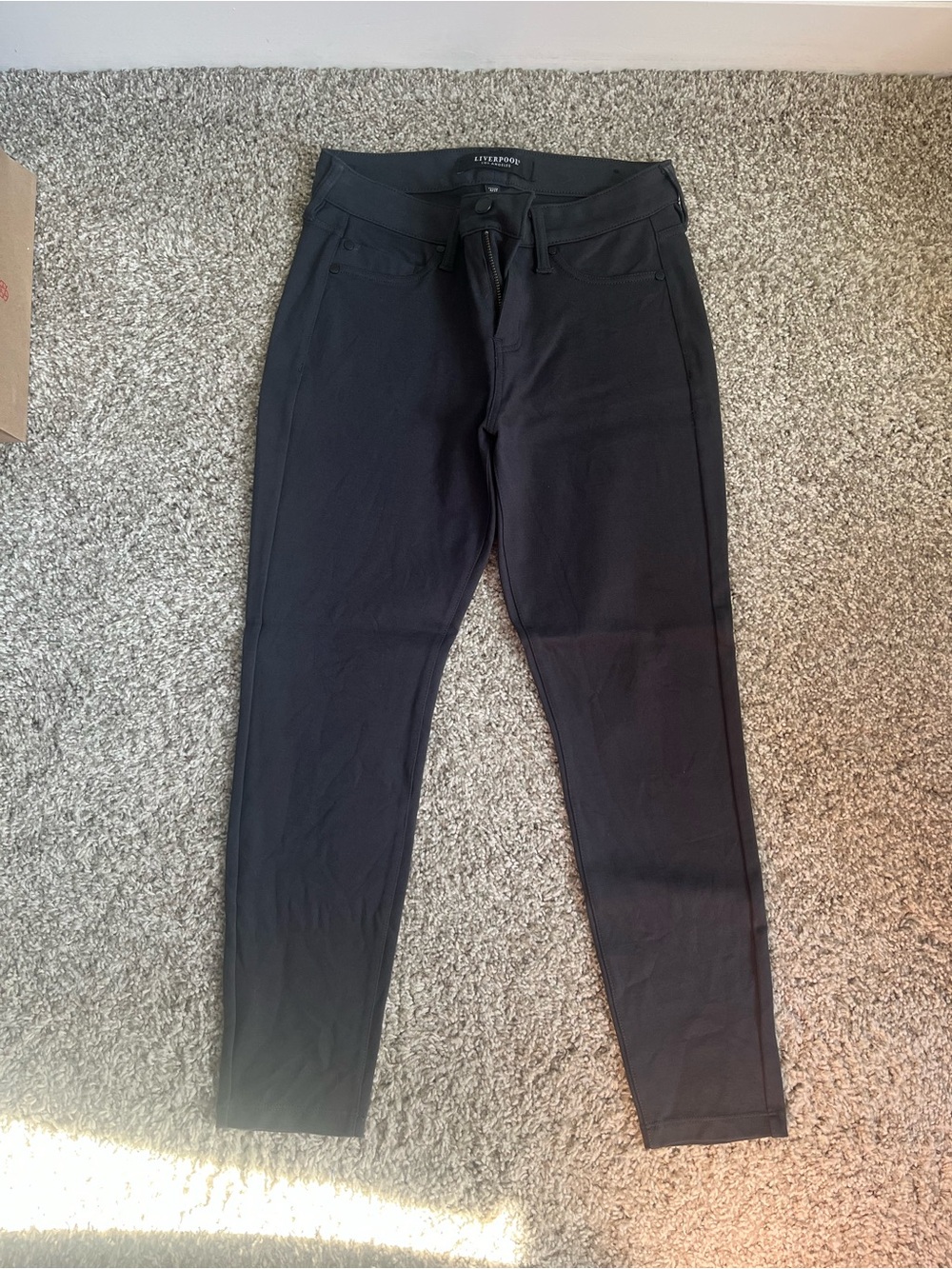 Liverpool Women's Black Skinny Jeans - Size 4 Petite